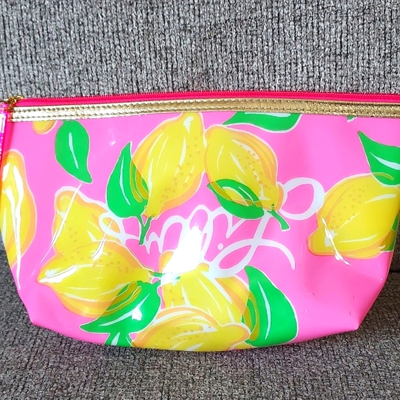 Lily Pulitzer Makeup bag - Picture 3 of 5